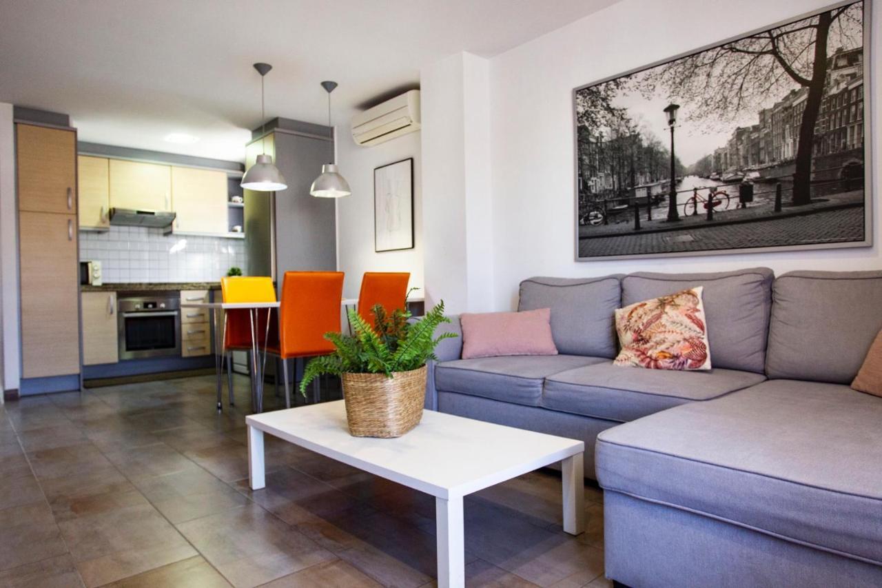 Apartamento A 50 Metros De La Playa, Luminoso Y Acogedor Олива Экстерьер фото