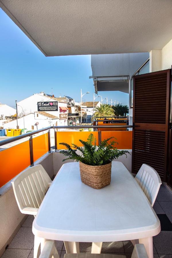 Apartamento A 50 Metros De La Playa, Luminoso Y Acogedor Олива Экстерьер фото