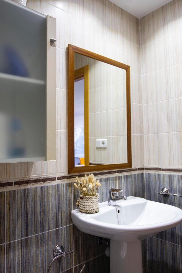 Apartamento A 50 Metros De La Playa, Luminoso Y Acogedor Олива Экстерьер фото