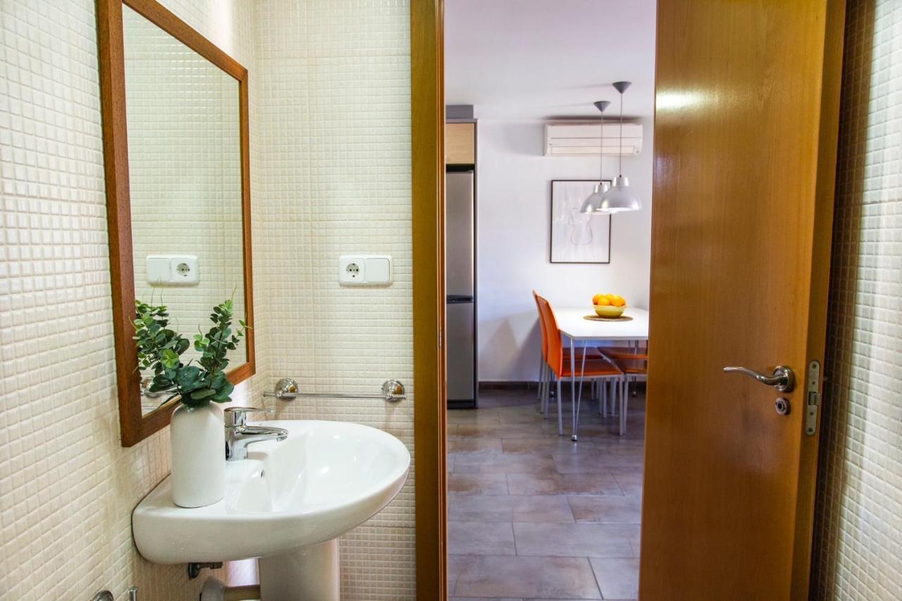Apartamento A 50 Metros De La Playa, Luminoso Y Acogedor Олива Экстерьер фото